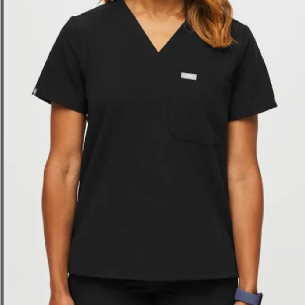 Figs Women's Short Sleeve Black Top - Picture 4 of 4
